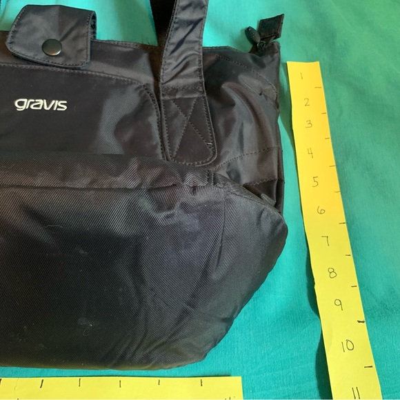 Gravis black shoulder purse/bag - Picture 5 of 5